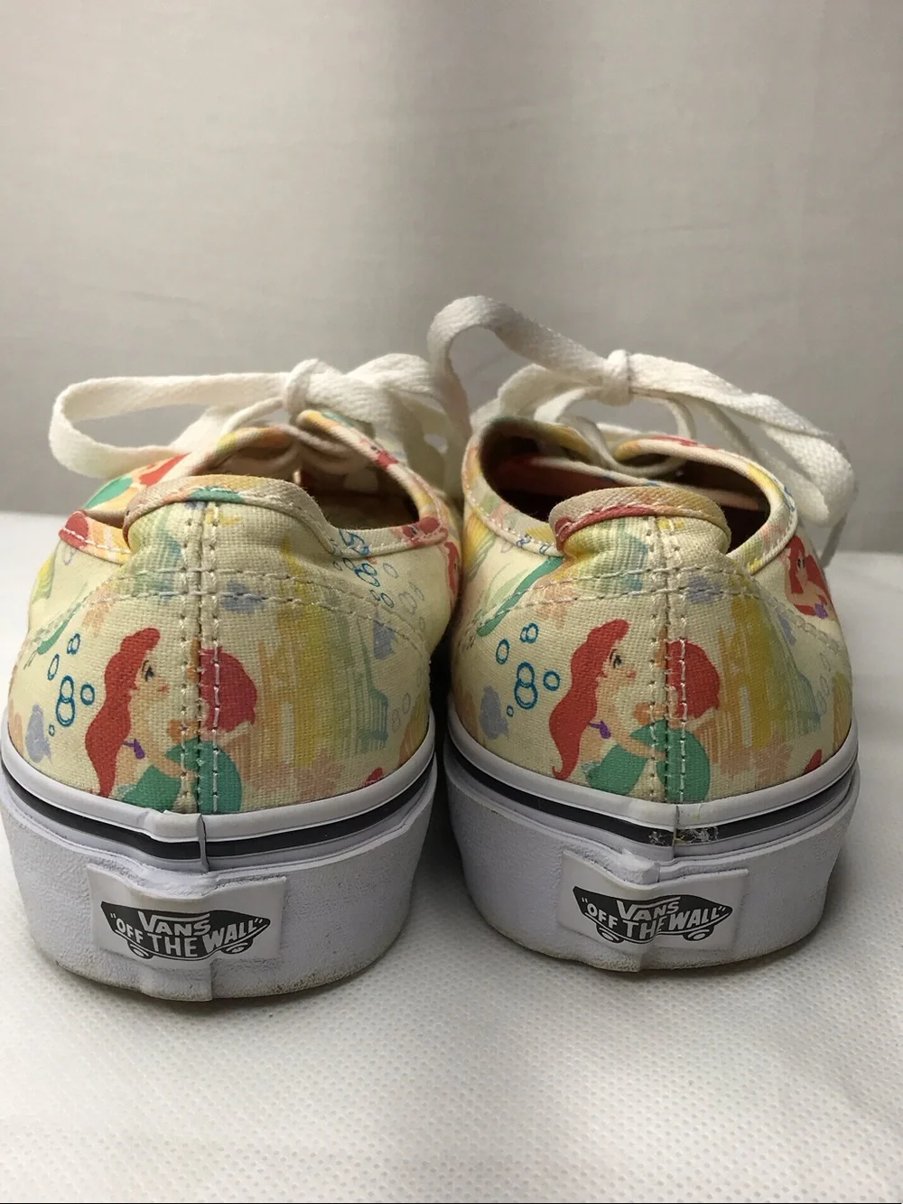 Vans Disney Little Mermaid Canvas Sneakers with Multi-Color Print 7.5 Women’s